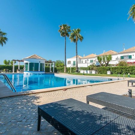 Casa Oceanus - 2Bdr W Pool & Relaxing Balcony - 5 Mins Downtown Appartement Cabanas De Tavira Buitenkant foto