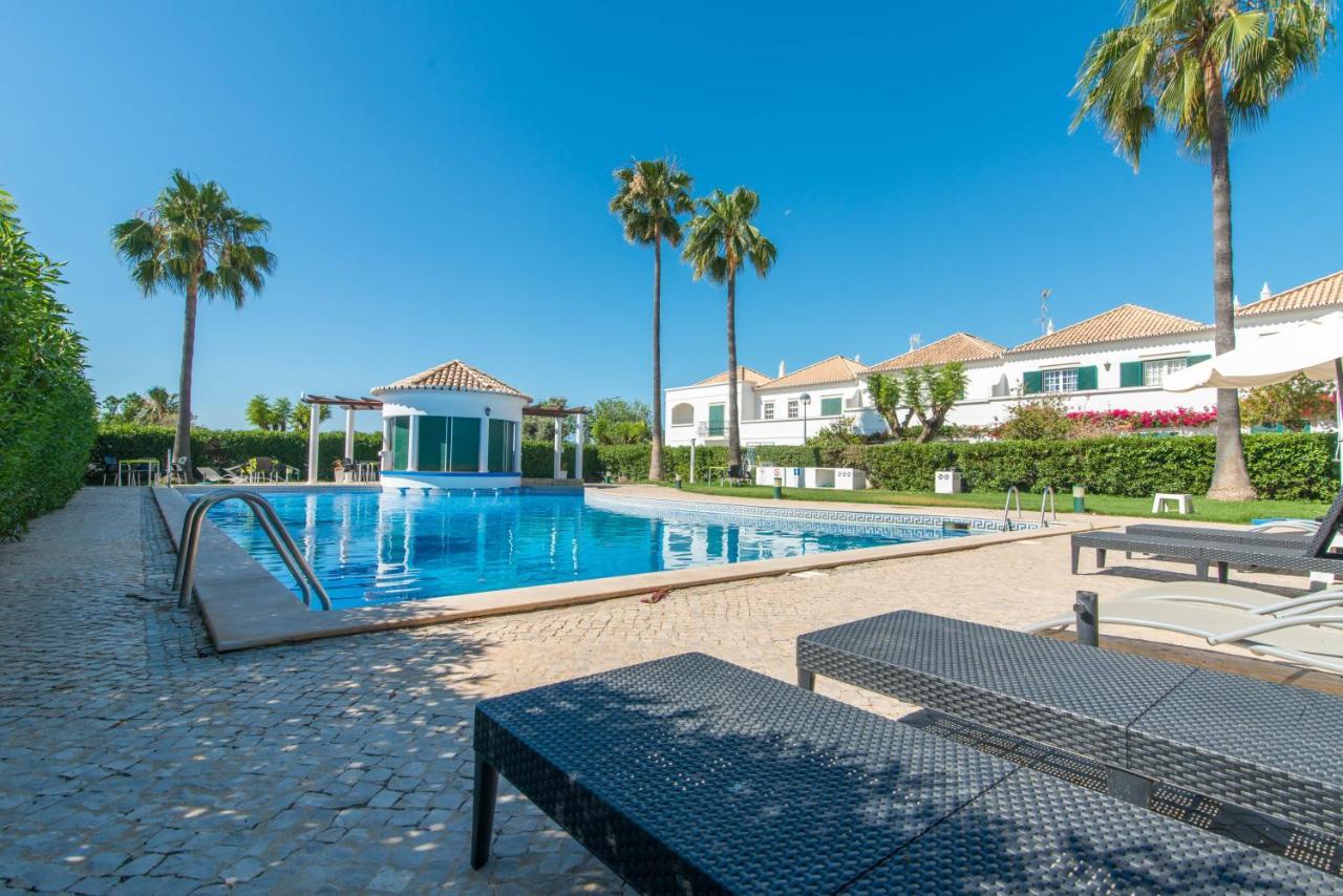 Casa Oceanus - 2Bdr W Pool & Relaxing Balcony - 5 Mins Downtown Appartement Cabanas De Tavira Buitenkant foto